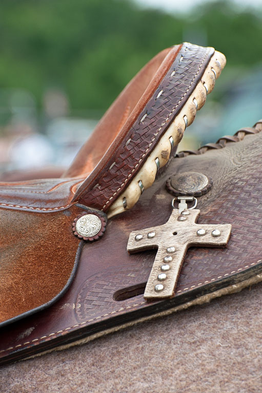 Cross and saddle